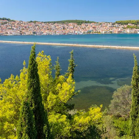 Villa Kostis *
